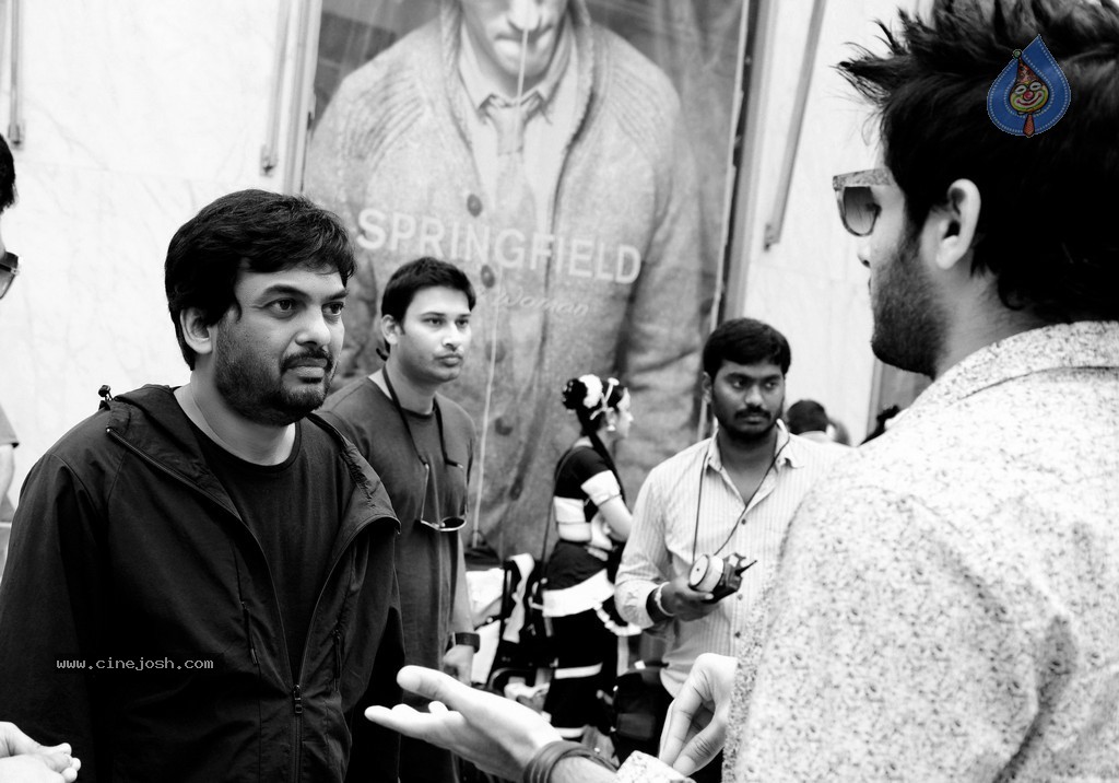 Heart Attack Movie Stills - 24 / 55 photos