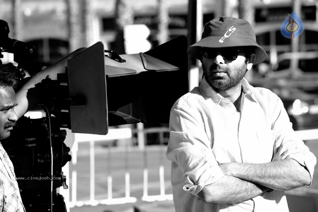 Heart Attack Movie Stills - 42 / 55 photos