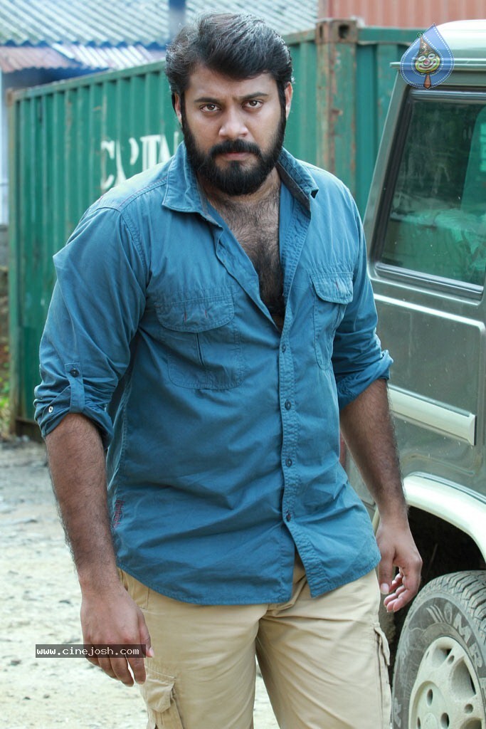 Hit List Movie Stills - 19 / 40 photos