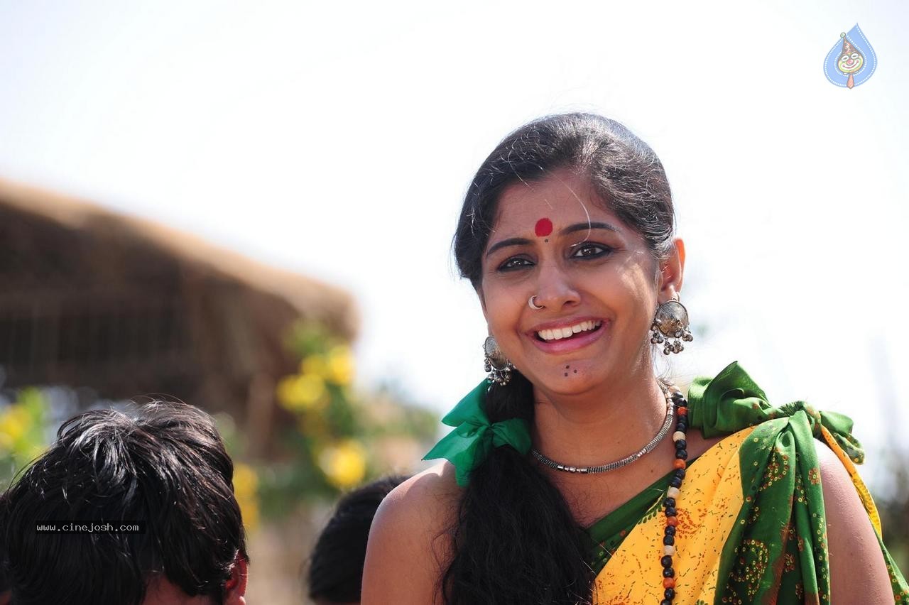 Hithudu Movie New Stills - 15 / 20 photos