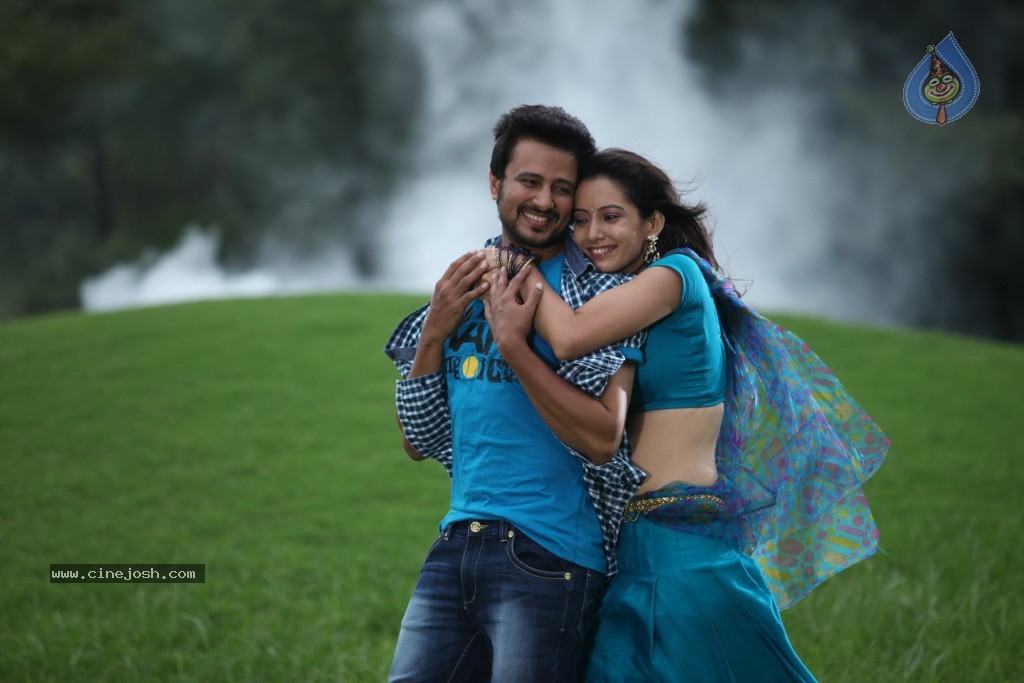 Hostel Days Movie Hot Stills - 81 / 92 photos