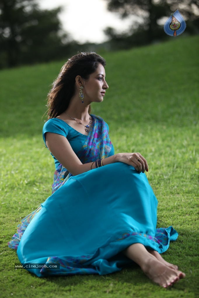 Hostel Days Movie New Stills - 17 / 28 photos