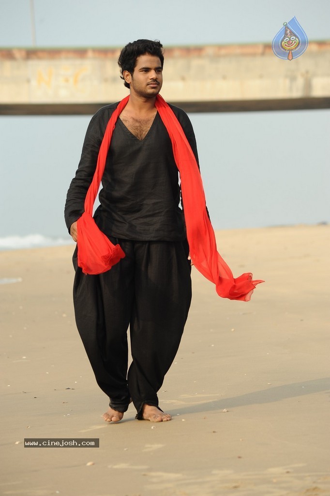 I am in Love Movie New Photos - 8 / 28 photos