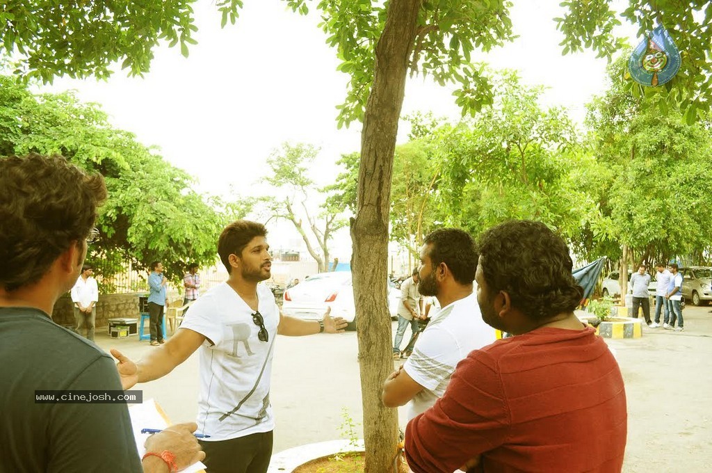 I Am That Change Short Film Pics - 3 / 4 photos