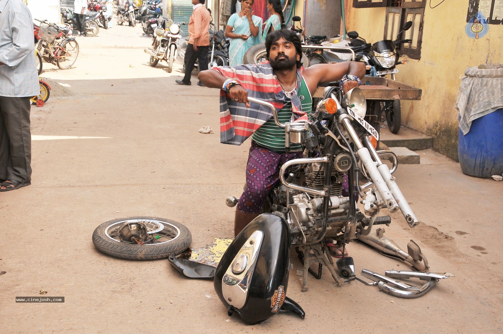 Idega Aasa Paddav Stills - 20 / 37 photos