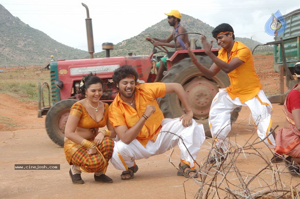 Idhayam Thiraiarangam Tamil Movie Stills - 6 / 74 photos