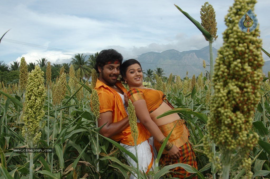 Idhayam Thiraiarangam Tamil Movie Stills - 41 / 74 photos