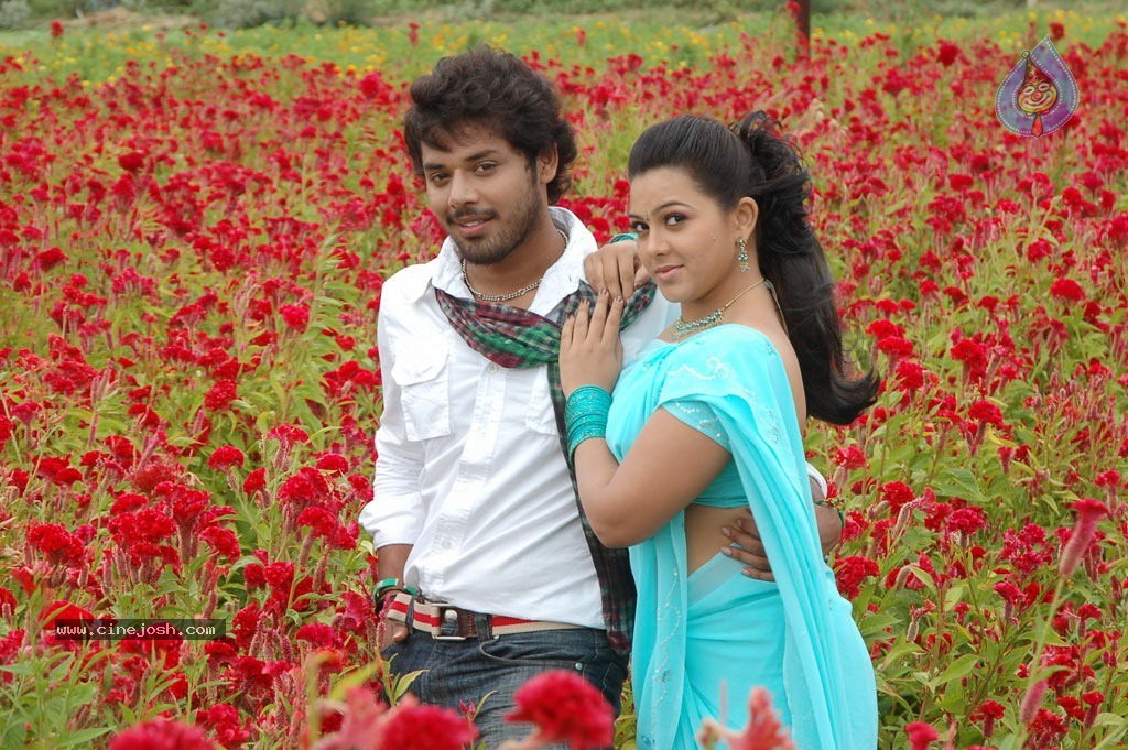Idhayam Thiraiarangam Tamil Movie Stills - 43 / 74 photos