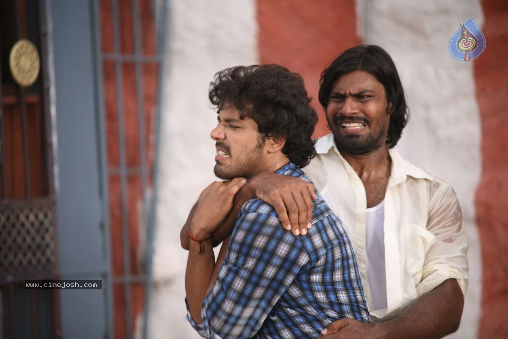 Idhayam Thiraiarangam Tamil Movie Stills - 66 / 74 photos