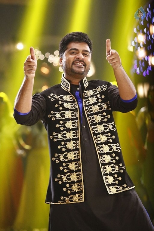 Idhu Namma Aalu Tamil Film Photos - 3 / 27 photos