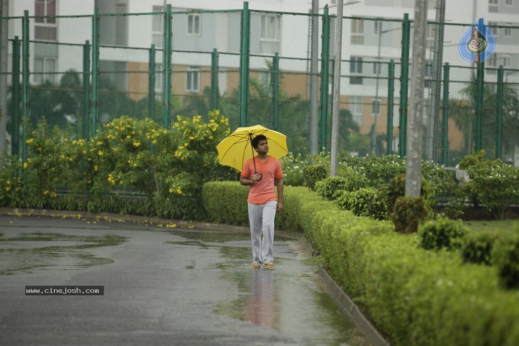 Idhu Namma Aalu Tamil Movie Stills - 11 / 42 photos