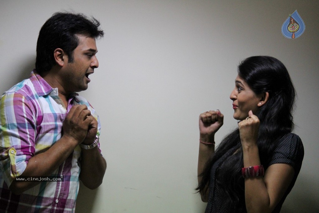 Inka Emi Anukoledu Movie Gallery - 6 / 53 photos