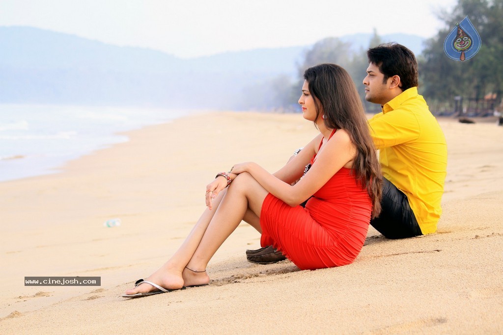 Inka Emi Anukoledu Movie Stills - 3 / 9 photos
