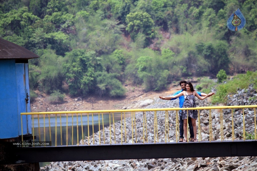 Inka Emi Anukoledu Movie Stills - 7 / 9 photos