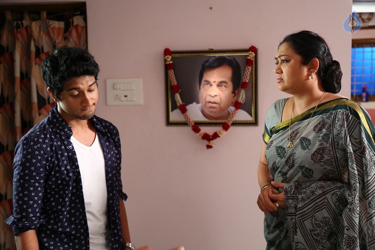 Inkenti Nuvve Cheppu Movie New Stills - 24 / 39 photos