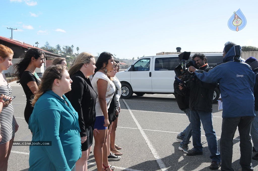 Iruvar Ullam Tamil Movie Stills - 28 / 53 photos