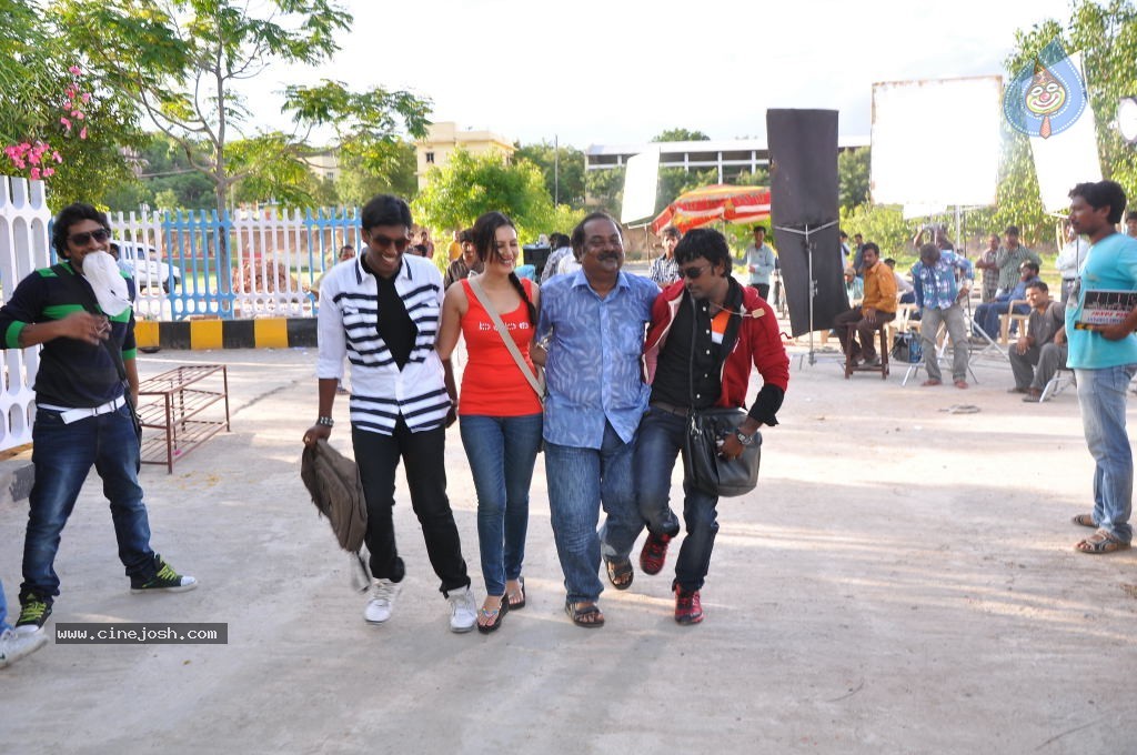 Ishta Sakhi Movie Stills - 43 / 183 photos
