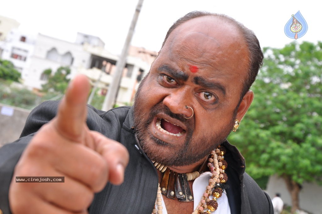 Ishta Sakhi Movie Stills - 155 / 183 photos