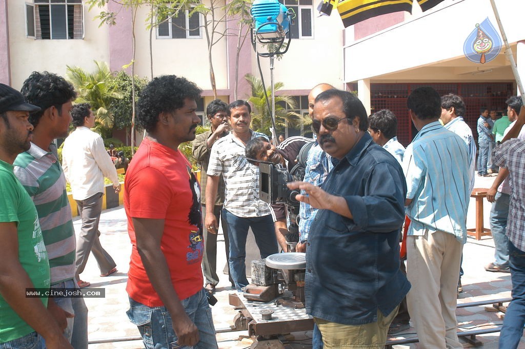 Ishta Sakhi Movie Stills - 156 / 183 photos