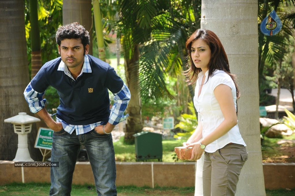 Ishtam Tamil Movie Latest Stills - 14 / 67 photos