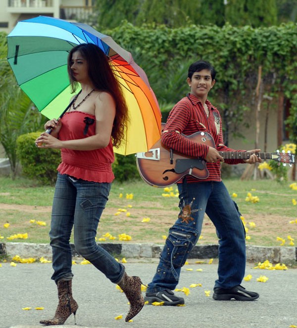 Iswarya Films - 3 / 20 photos