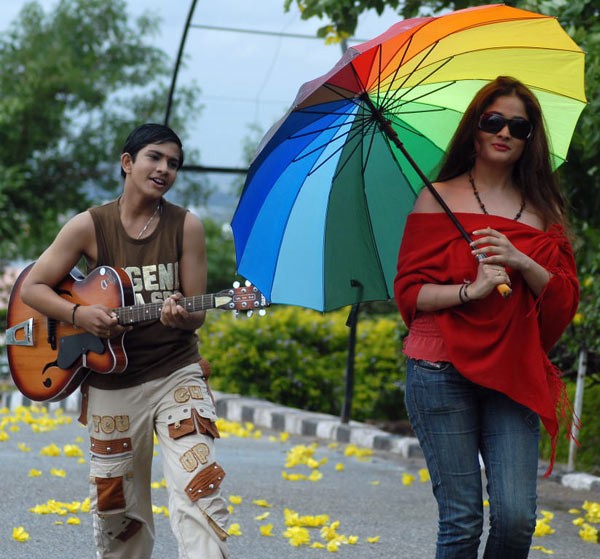 Iswarya Films - 19 / 20 photos