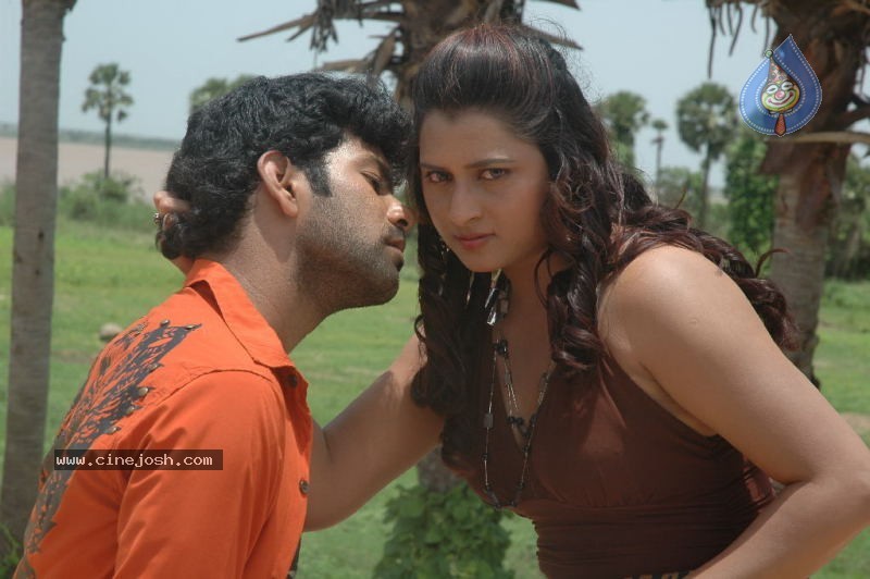 Istapadithe Movie New Stills - 45 / 46 photos