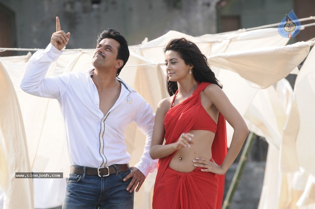 Itlu Prematho Movie Hot Stills - 32 / 43 photos