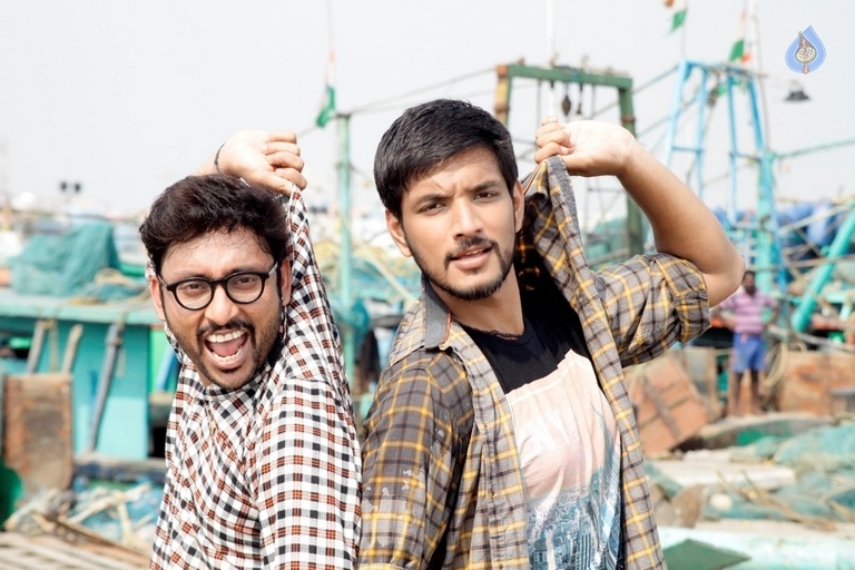 Ivan Thanthiran Tamil Movie Stills - 28 / 31 photos