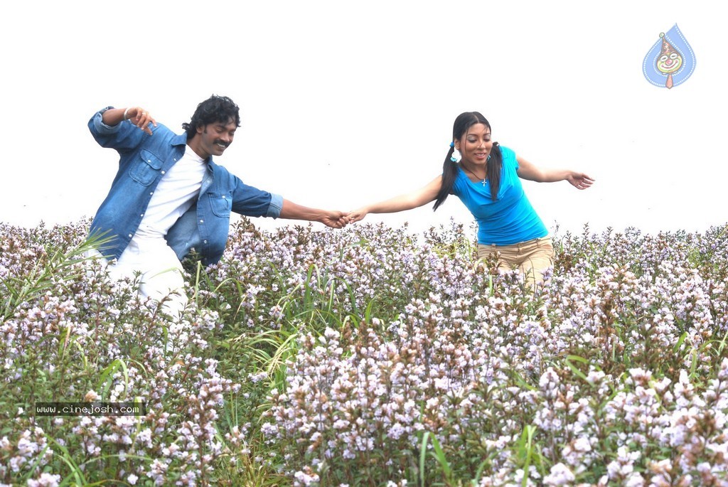 Jabaali Movie Hot Pics - 38 / 57 photos