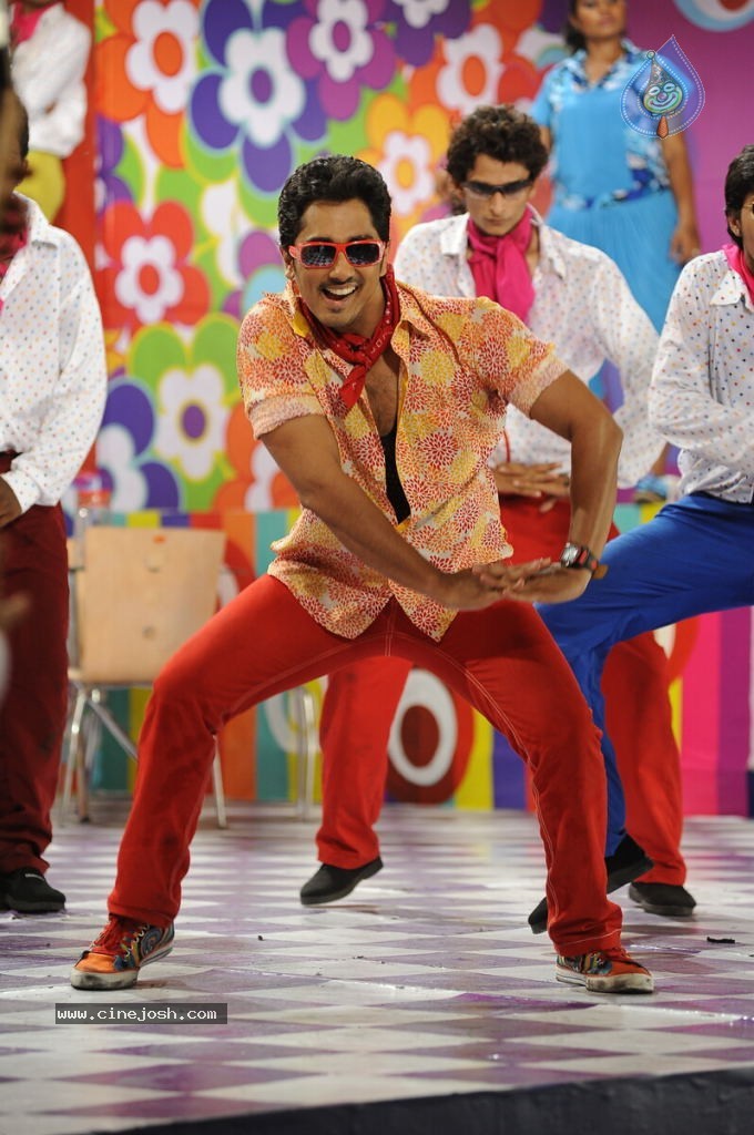 Jabardasth Movie Stills n Walls - 15 / 38 photos
