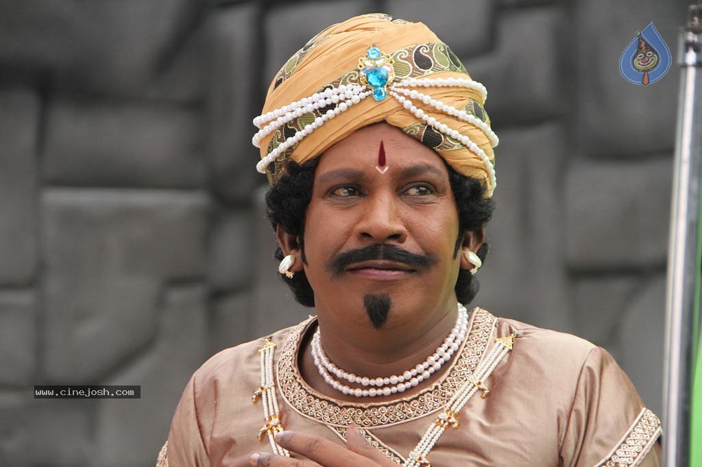 Jaggajala Pujabala Tenaliraman Tamil Movie Photos - 14 / 15 photos