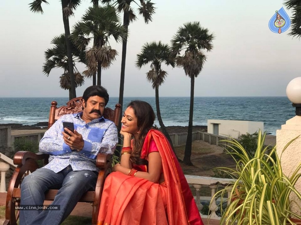 Jai Simha Movie Photos - 3 / 3 photos