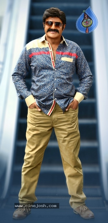 Jai Simha Movie Poster and Still - 1 / 2 photos