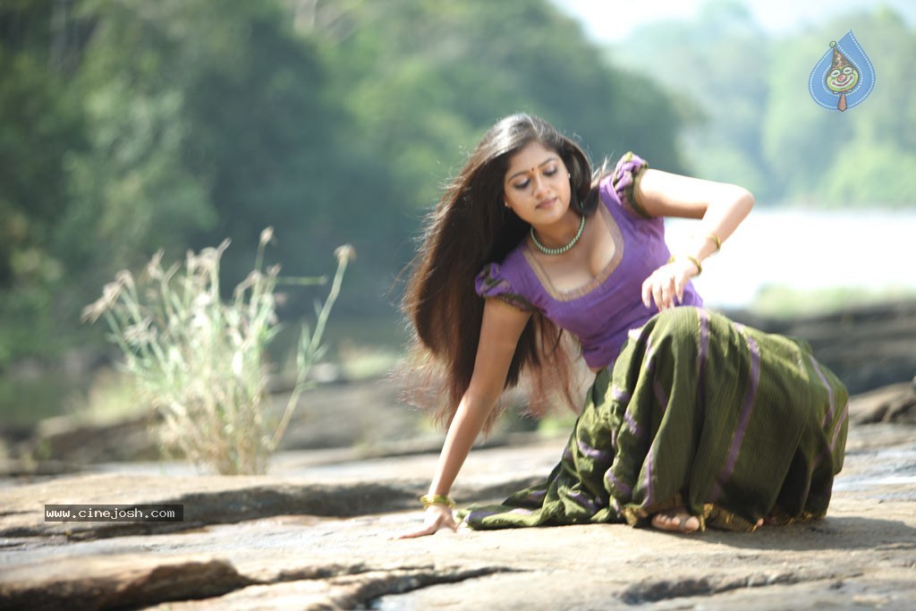 Jakkamma Tamil Movie Hot Stills - 28 / 70 photos