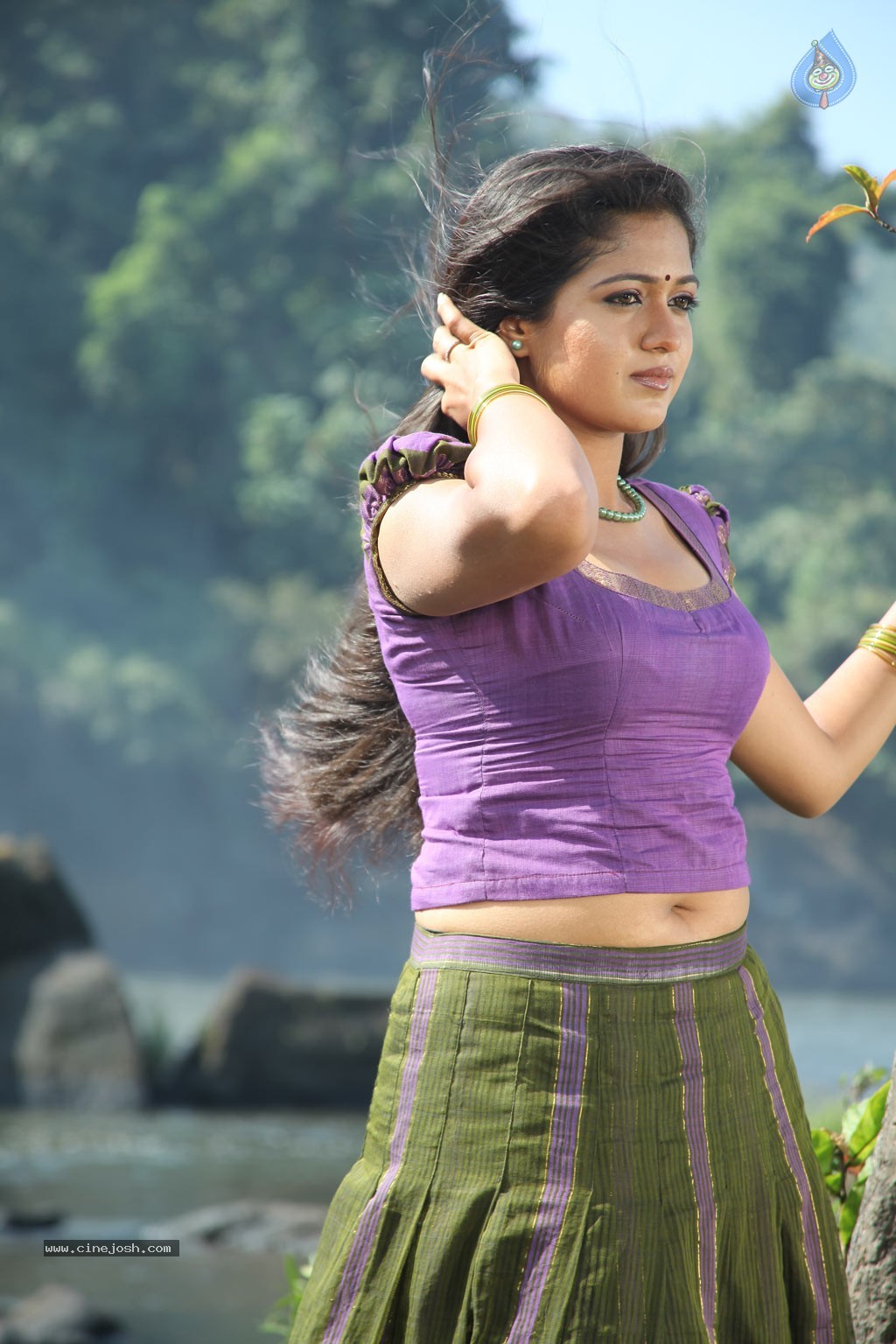 Jakkamma Tamil Movie Hot Stills - 52 / 70 photos