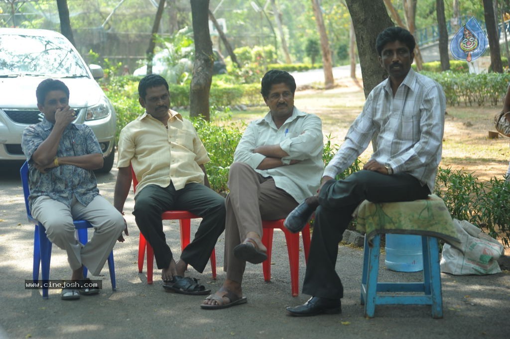 Jaleega Enjoy Cheddam Movie Stills - 39 / 50 photos