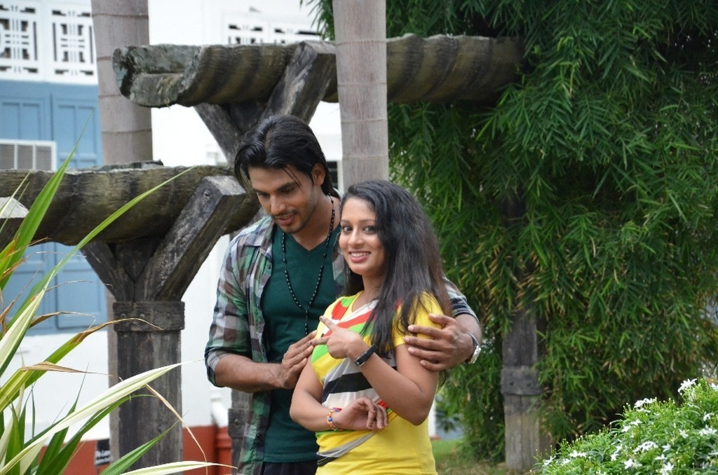 Jamaai Tamil Movie Stills - 10 / 32 photos