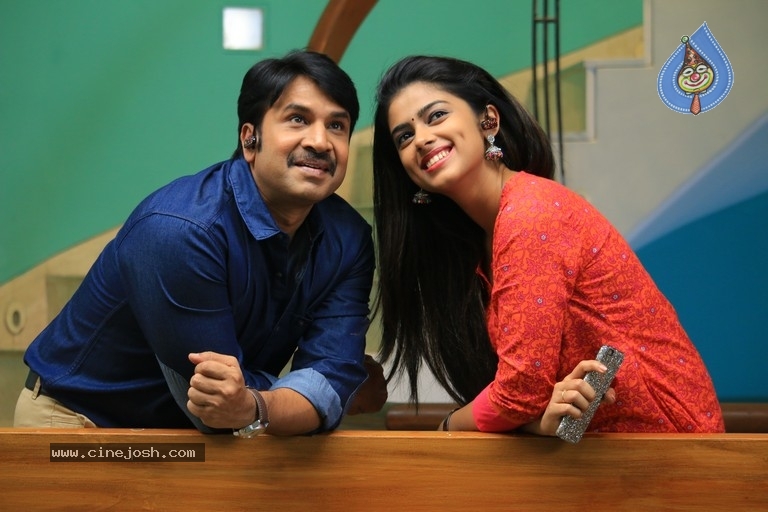 Jambalakidi Pamba Release Date Poster And Stills - 11 / 12 photos