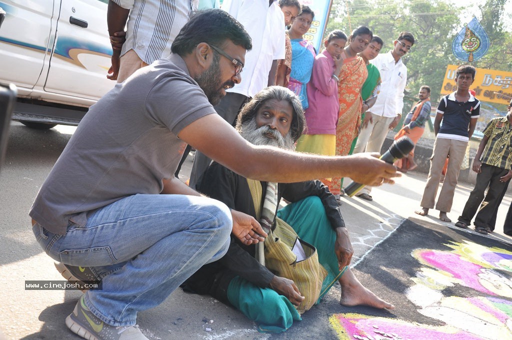 Jannal Oram Tamil Movie Stills - 28 / 76 photos