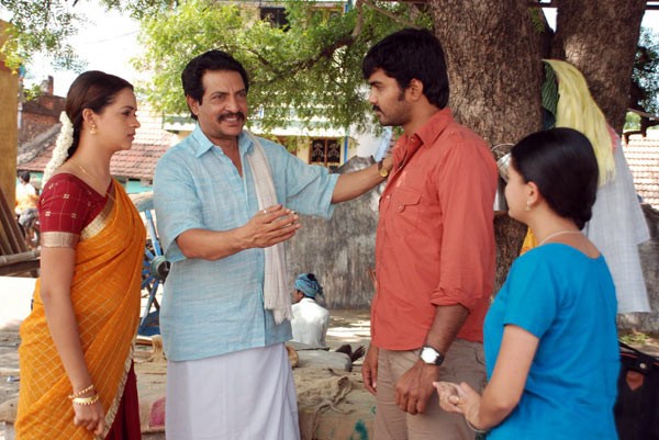 Jayam manadi - 1 / 32 photos