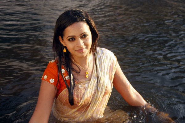 Jayam manadi - 11 / 32 photos