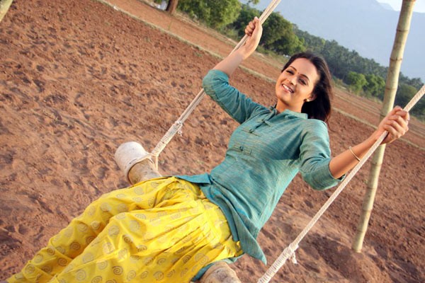 Jayam manadi - 12 / 32 photos