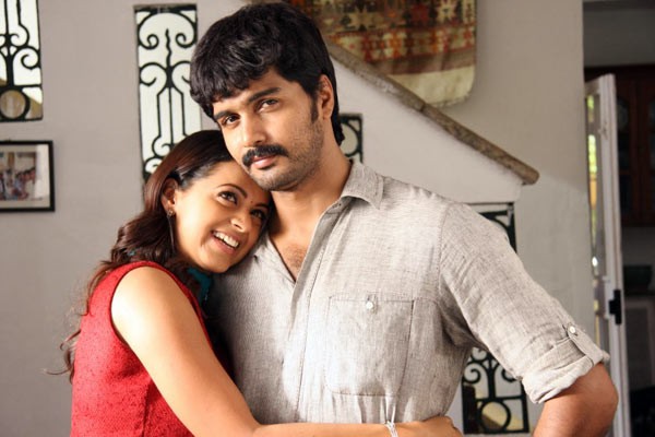 Jayam manadi - 23 / 32 photos