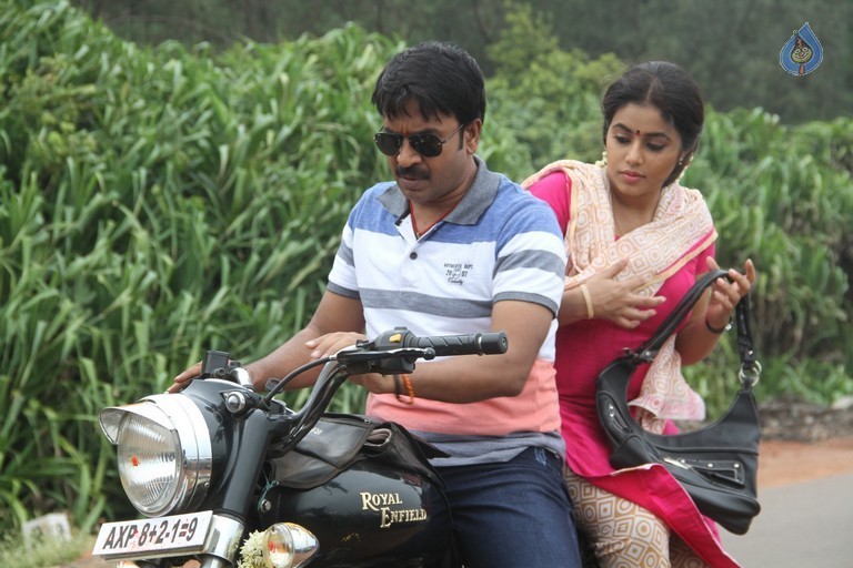 Jayammu Nischayammu Raa Stills and Posters - 18 / 18 photos