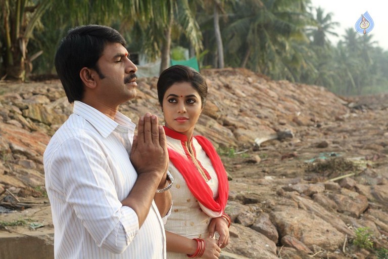 Jayammu Nishchayammura Movie Photos - 3 / 3 photos
