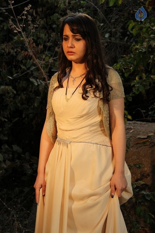 Jayanthi Movie Photos - 9 / 42 photos