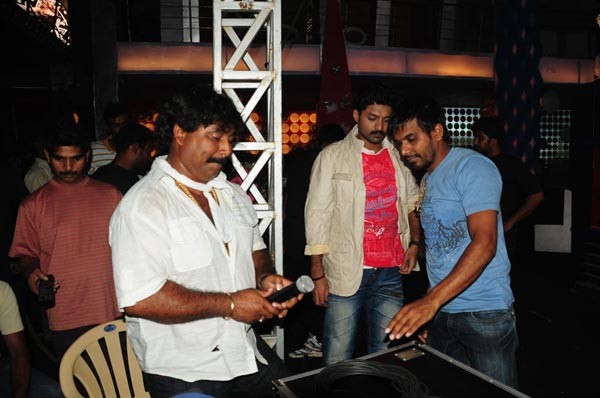 Jayeebhava Working Stills - 64 / 145 photos