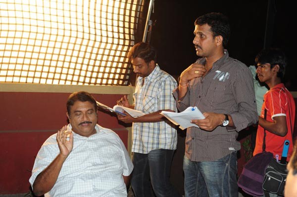 Jayeebhava Working Stills - 66 / 145 photos