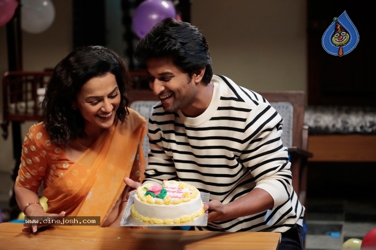 Jersey Movie Designs And Stills - 31 / 58 photos